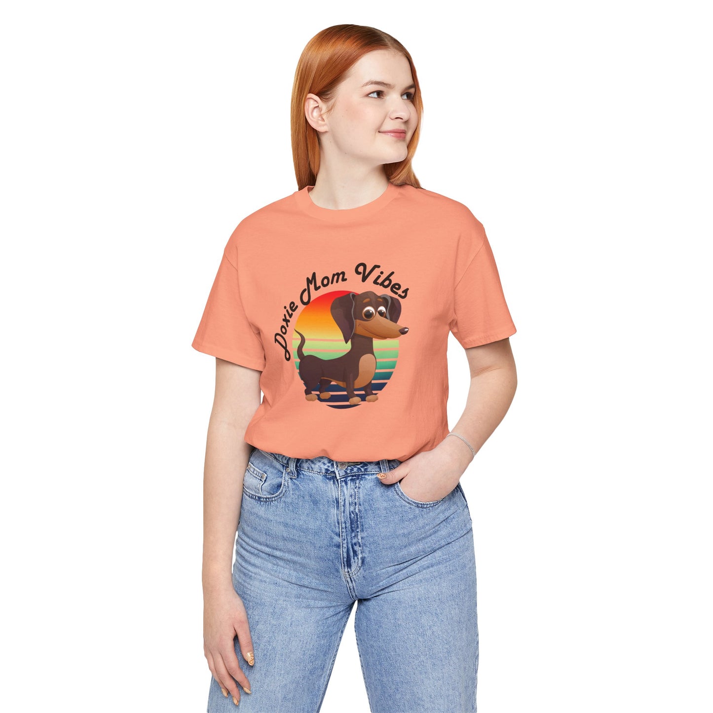 Doxie Mom Vibes Tee