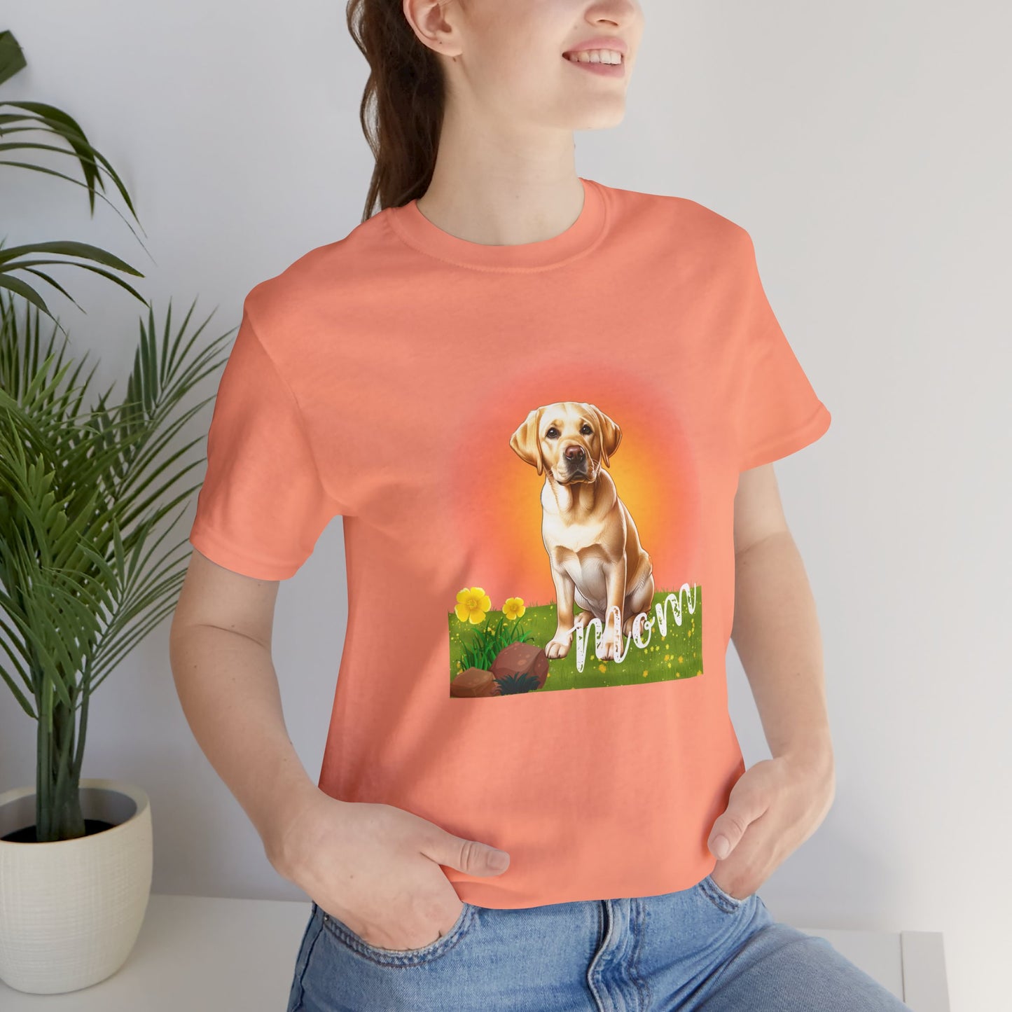 Yellow Lab Mom Tee