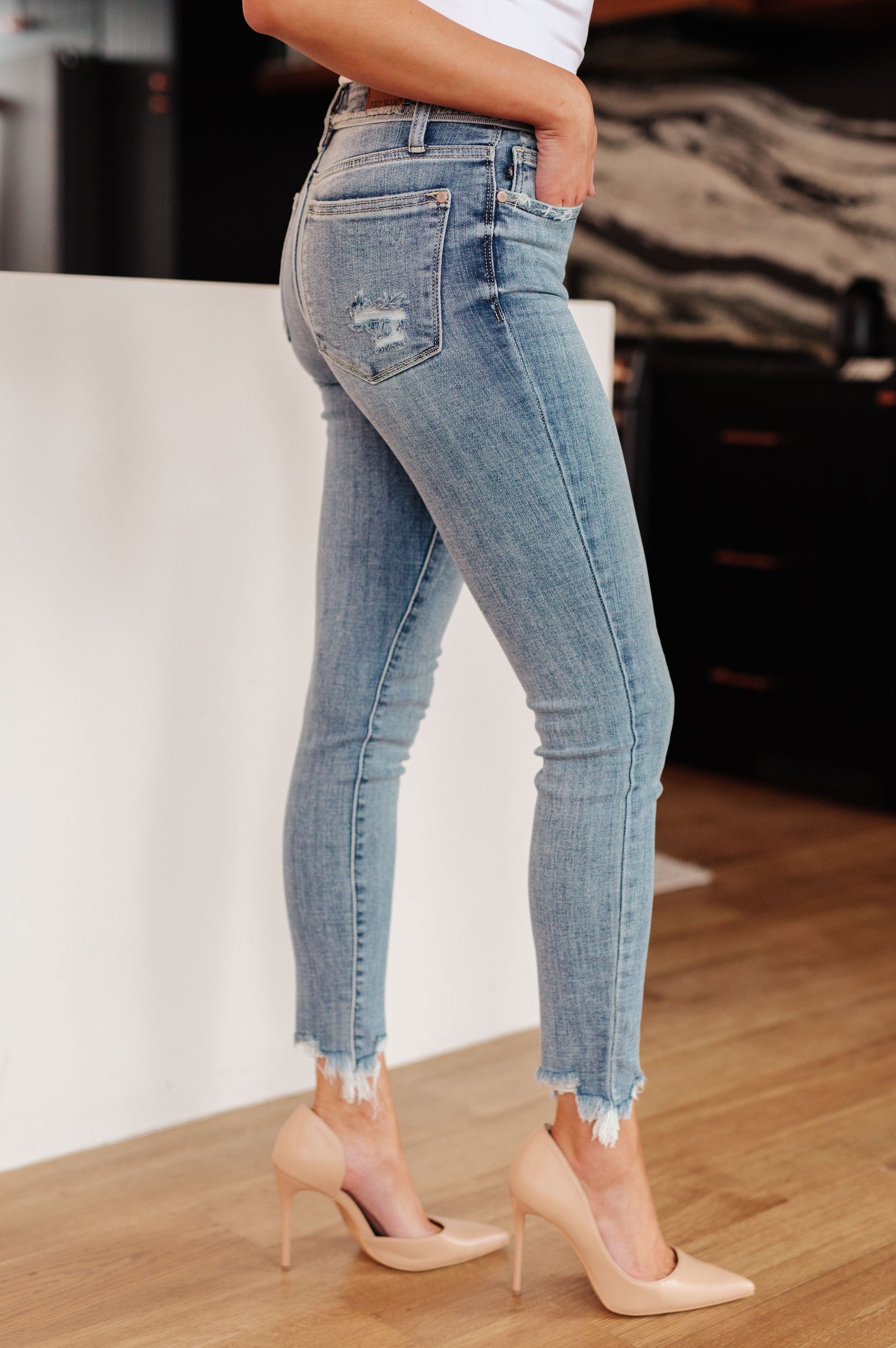 Judy Blue - Sherry Mid Rise Release Waistband Detail Skinny